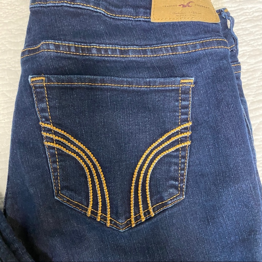 3/25$⭐️Host Pick ⭐️ Hollister wash skinny jeans - Picture 9 of 12